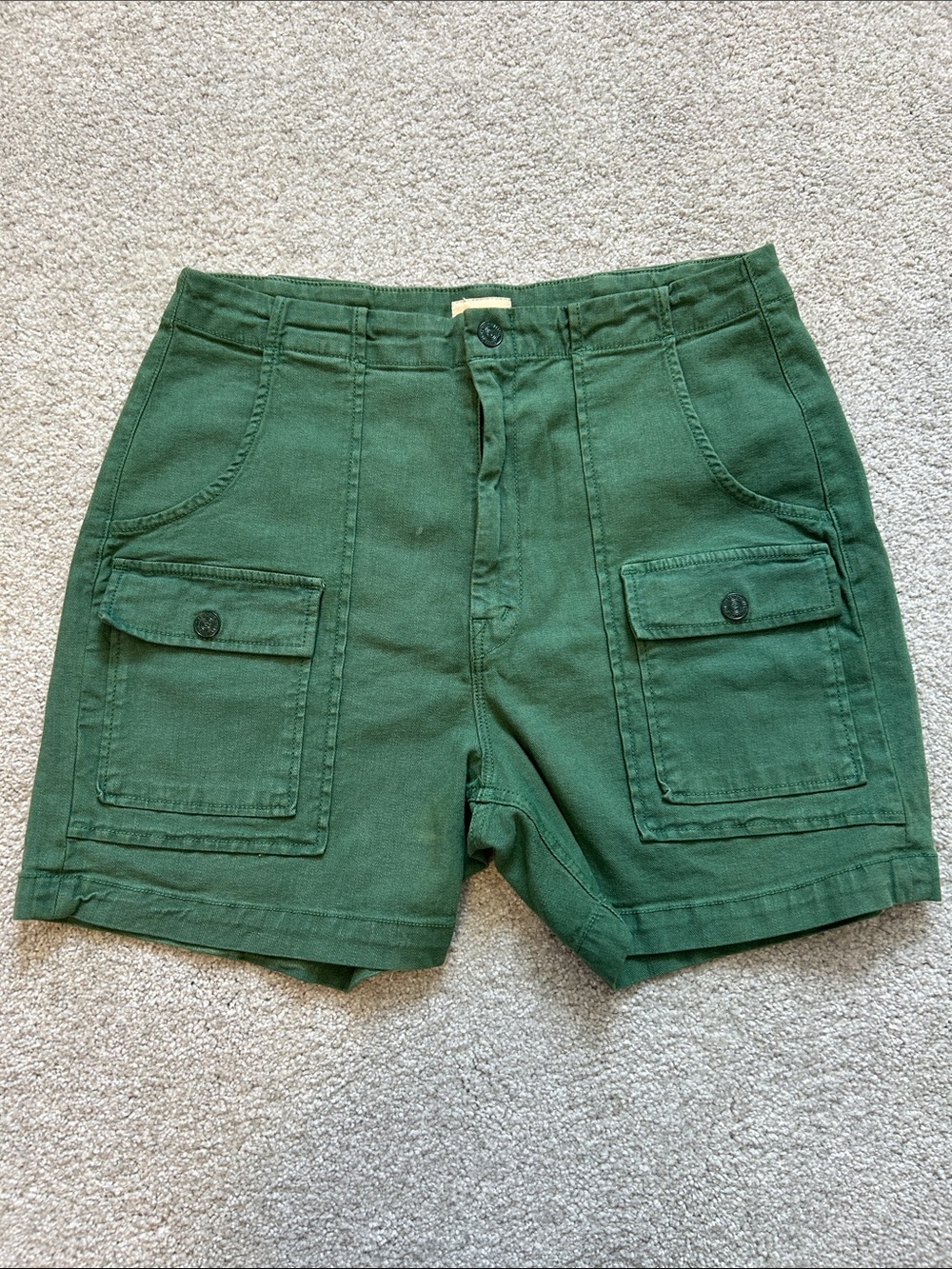 MOTHER Rambler Patch Pocket Olive Green Cargo Shorts Size 32